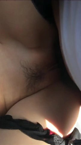 骚女友野战玩车震大叫草死我1080P高清