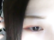 露脸美女大学生周末宿舍赚外快 手机直播露奶露逼诱惑 卫生间哗哗尿尿实拍 清晰国语对白