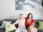 3P大战玩弄疯狂吃鸡巴深喉玩弄侧入肛交