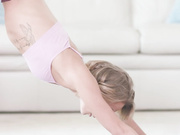 金发辣妹艾玛·希克斯对黑肉棒很着迷