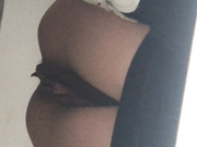 街頭公廁坑神蹲守公共女廁偷拍各式年輕漂亮美女如廁 有個白衣妹子排卵期白色粘液扯出來很長了 1080P高清原版