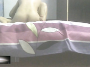 周末假期大屌哥出租屋約了個蕾絲黑內褲兼職少婦全套服務 吹簫舔蛋胸推漫遊服務絕對到位 國語對白～720P高清