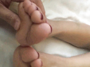 假期新婚小夫妻居家啪啪過性生活 穿著情趣裝足交挑逗嘗試各種體位 幹得絕對帶勁 國語1080P高清