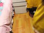 深圳性感美少婦打牌輸錢出租屋肉償還債 主動舔雞巴張開雙腿給操爽得嗷嗷直叫 太騷了 國語對白 1080P高清