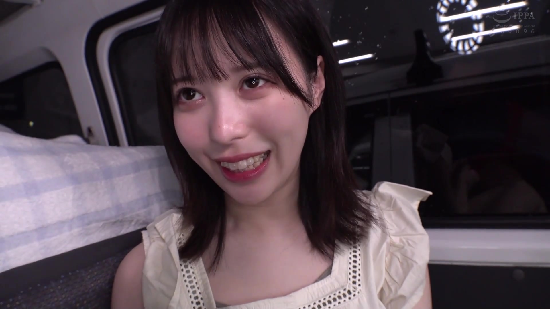 [ORECS-259] スイッチ止めて…ダメだって…歩けない…令和で一番攻めてる羞恥プレイ！？ - 1of5