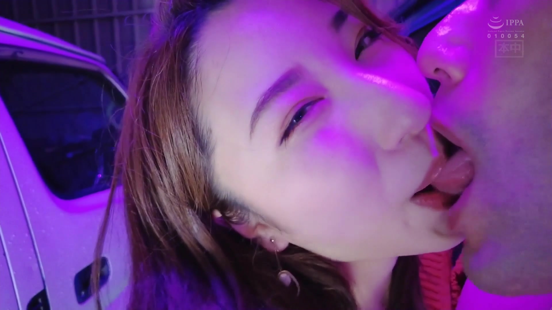 [HMN-112] マジ！？乳首だけでイケちゃうの！？ノーハンドこねくり暴発チクシャッ 【破解】 - 1of5