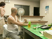 [HTMS-099] ヘンリー塚本 スケベ中年男にやられたい娘たち 【破解】 - 2of5