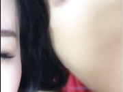 极品高颜值美乳女主播和2个花美男直播玩3P普通话对白