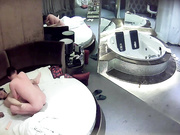 偷拍大屌哥用情趣用品肏情人