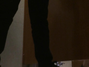 商场厕拍系列 这次直接当着妹子面前拍胆子真大