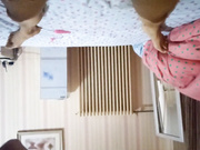 淫乱情侣邀单男一起玩3P超骚长发漂亮女友连体网衣前后洞齐开轮番爆操场面非常激情国语对白