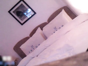 终于把婚庆公司美女策划经理搞到手了,趁她洗澡时偷偷装好摄像头拍射全过程,绝对的极品要脸蛋有脸蛋 ,要身材有身材,嫩逼美乳！