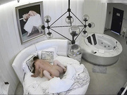 撒谎说加班的气质长发美少妇宾馆私会体格健壮的情夫阴毛浓密一看就是欲求不满被干了3炮尖叫声不断