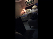 海南小伙在酒店900块包夜一个上门的兼职少妇，身材不错，细腰翘臀，国语对白高清1080P原版无水印