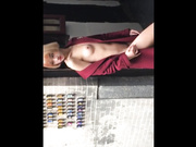 【魔都之夜】极品嫩模悦儿妖精上海外滩大胆露出唯美篇 拍着拍着保安过来了赶紧撤 高清私拍37P 高清1080P版