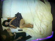 看内衣款式就是很清纯肏逼少的大学美女被新男友带到酒店扯掉内衣裤就干,搞完后美女走时又被强行扒光操!