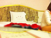 说话有点嗲的红衣气质美女网恋宾馆约会男友想要洗澡都不行直接干说做完在洗按着头让她吃肉棒国语对白