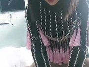 老哥【野狼出击】越南约了个骚气短发少妇， 口交屌上抹上酸奶舔弄干净