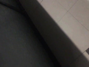 国内厕拍大神商场尾随妹子进商场女厕偷拍其中有几个嫩穴非常不错