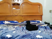 清纯靓丽身材棒棒的小村姑《吸精小妖 》表嫂不在家和大鸡巴表哥激情啪啪都被干出血了