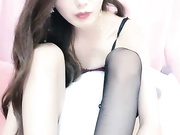 高颜值气质不错美少妇和炮友啪啪，苗条身材口交上位侧入猛操，呻吟娇喘大声非常诱人