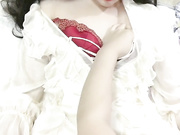 【极品妖女】CD猫儿 性感的妖女配乖巧的女友，视觉享受，女友握着妖棒撸湿湿滴，妖棒插进骚逼，艹得女友说好爽！