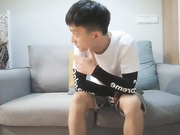 私人定制嫖嫖约了个短裙白衣妹子啪啪，脱掉衣服舔奶口交摸逼后入猛操_ev