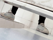 【全網首發】【國內廁拍】大神潛入某高校女廁溝廁偷拍學生美眉噓噓 有幾個妹子長得不錯，15人次 稀缺資源勁爆收藏～原版高清