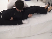 國産稀有題材大尺度光頭佬殺人盜屍配陰婚