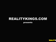 Reality Kings - 淫荡gianna Dior立马就要大肉棒