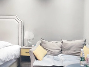 重金约18岁外围学生妹兼职极品少女胴体诱人