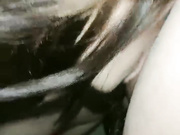 深夜墙下相约私会进门迫不及待脱裤掰穴水超多