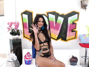 NYMPHO Eliza Ibarra受够了他的阳具