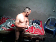 出租屋卖淫女暗拍腰力不错的矮个男PK豪乳卖淫女搞完了没有水洗鸡巴