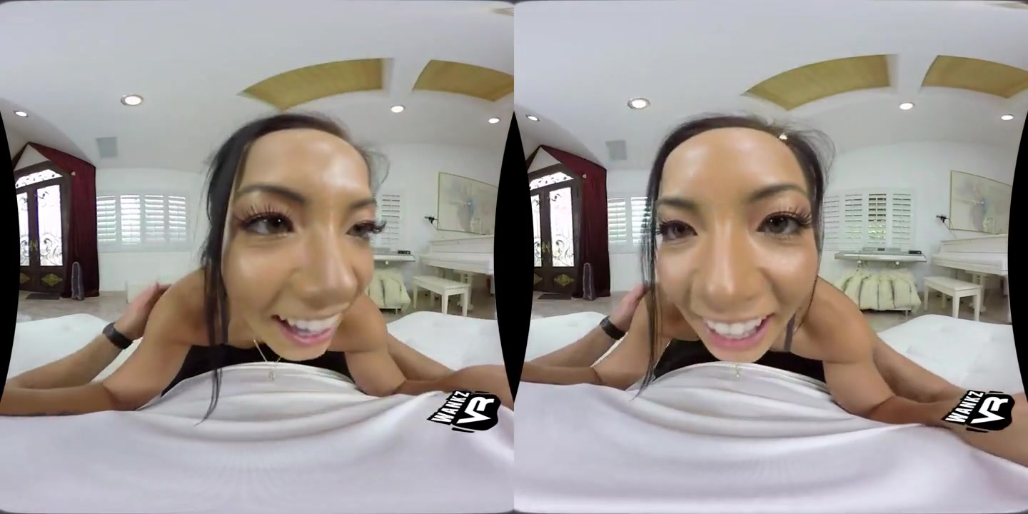 This Asian hookah wants suckee fuckee and you better give it to her