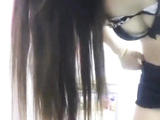 周末宅男撸管推荐豪放东北口音漂亮主播喷了好多淫水要去厕所放个尿光听呻吟我就忍不住