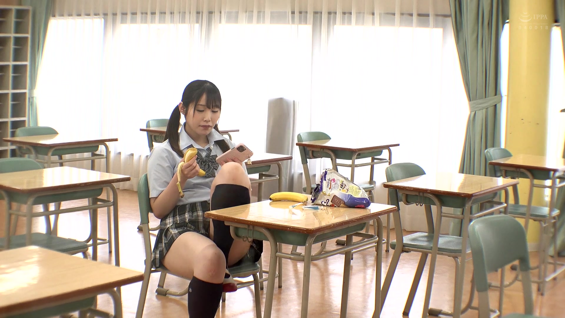 [MMUS-069] 小悪魔挑発美少女W 倉本すみれ牧野みおな - 3of5