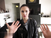 娇小性感的青少年玩弄淫穴揉捏高潮流水